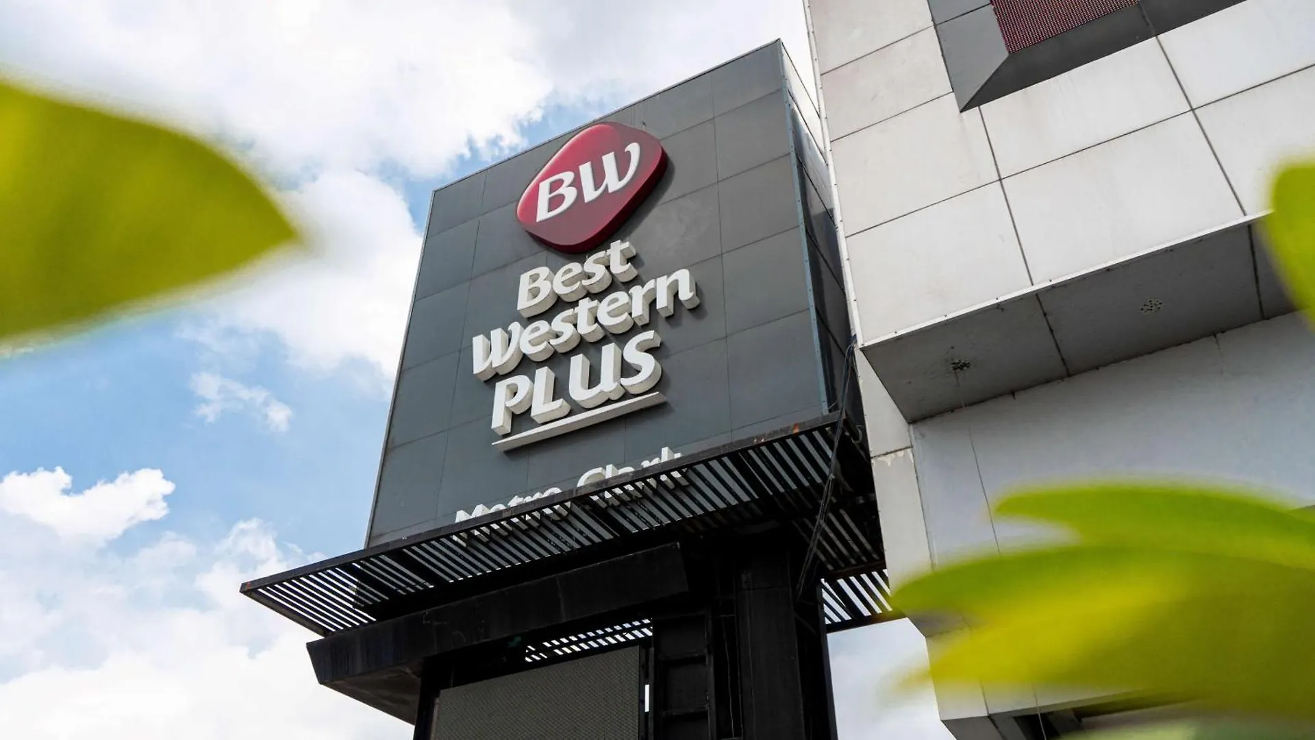 Hotel Best Western Plus Metro Clark Angeles